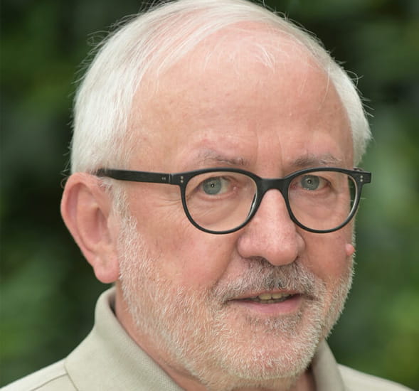 Franz Betz Ehrenvorsitzender Ehrenvorsitzender der AWO Wiesbaden Franz Betz