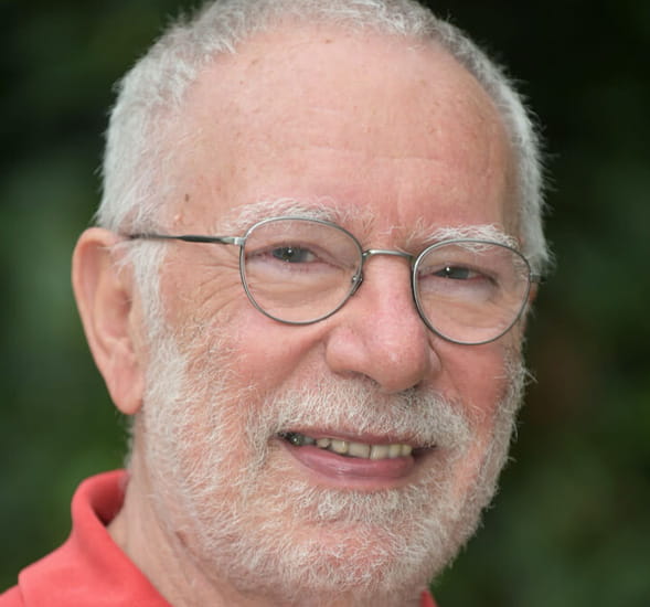 Wolfgang Hessenauer Ehrenvorsitzender Ehrenvorsitzender der AWO Wiesbaden Wolfgang Hessenauer